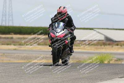 media/May-26-2025-Lets Ride (Mon) [[3bf1de1d65]]/C Group/1240pm (Wheelie Bump)/